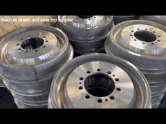 La sicurezza delle ruote resilienti del treno leggero è montata con pneumatici e ruote centrali